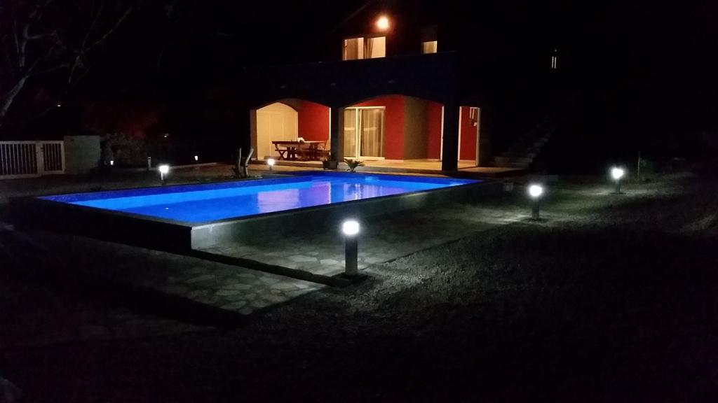 House With Swimming Pool Blue Diamond Lägenhet Povljana Exteriör bild